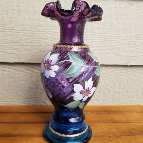 ❌️SOLD❌️Fenton 50th Anniversary Art Mulberry Glass Vase Hand Painted Vintage - Picture 8 of 13